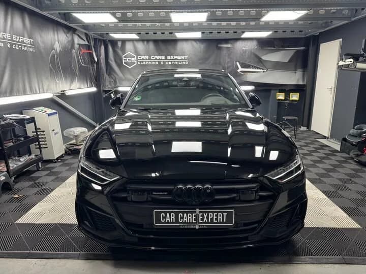 Zwarte Audi S7 Sportback na glascoating in de detailingstudio